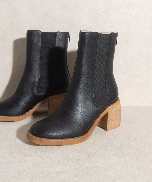 
                      
                        Oasis Society Olivia - Chelsea Heel Boots
                      
                    