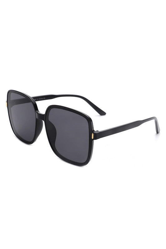 
                      
                        Classic Square Flat Top Fashion Sunglasses
                      
                    