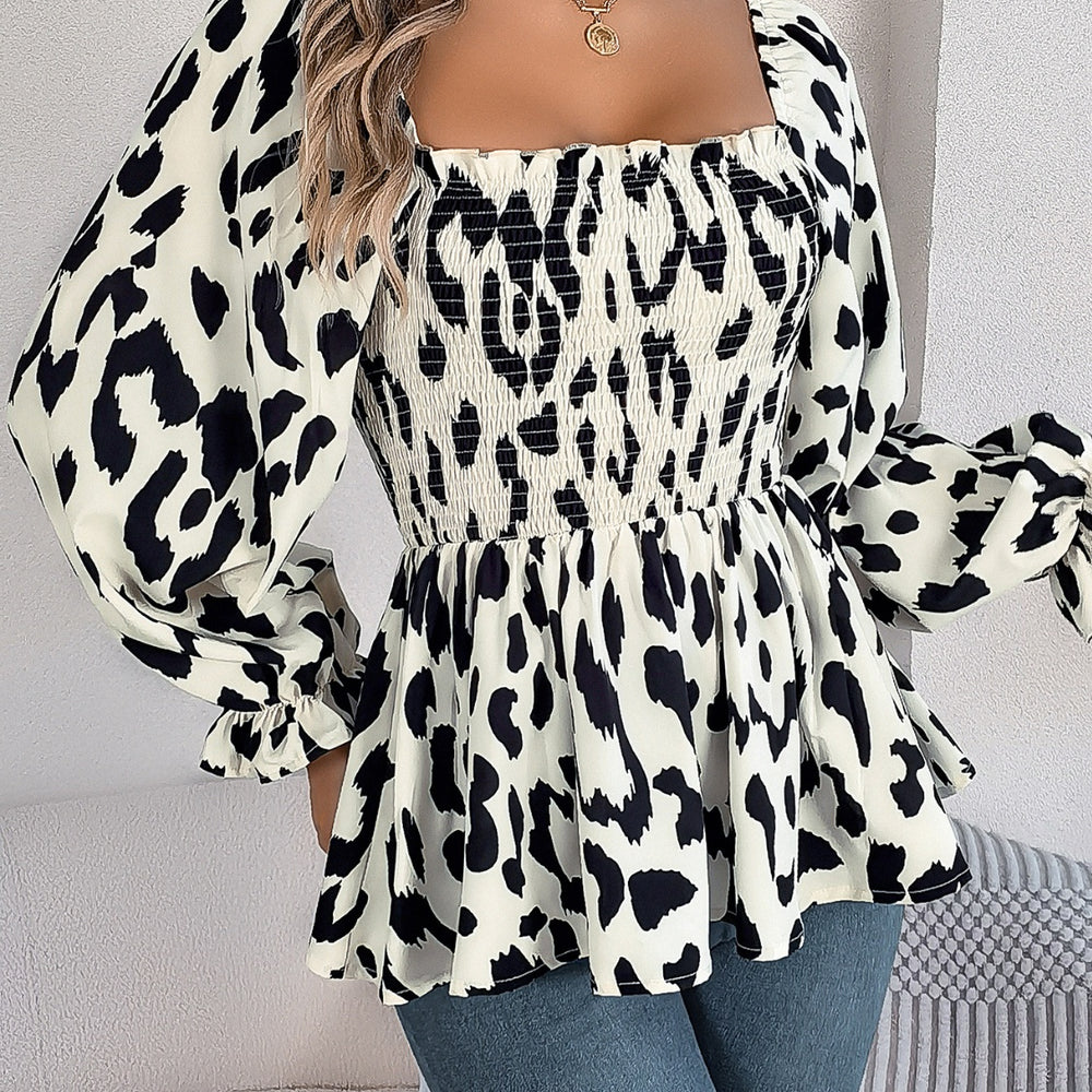 
                      
                        Square Neck Flounce Sleeve Blouse
                      
                    