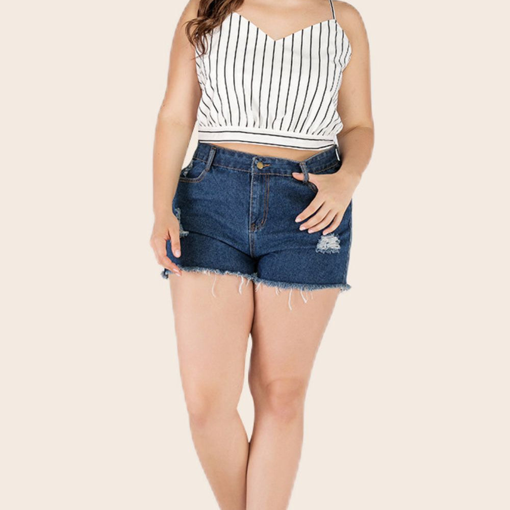 
                      
                        Plus Size Striped Tie-Back Cropped Cami
                      
                    