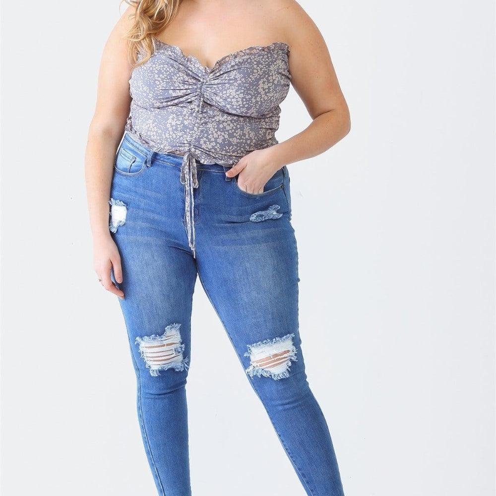 
                      
                        Zenobia Plus Size Drawstring Smocked Floral Tube Top
                      
                    