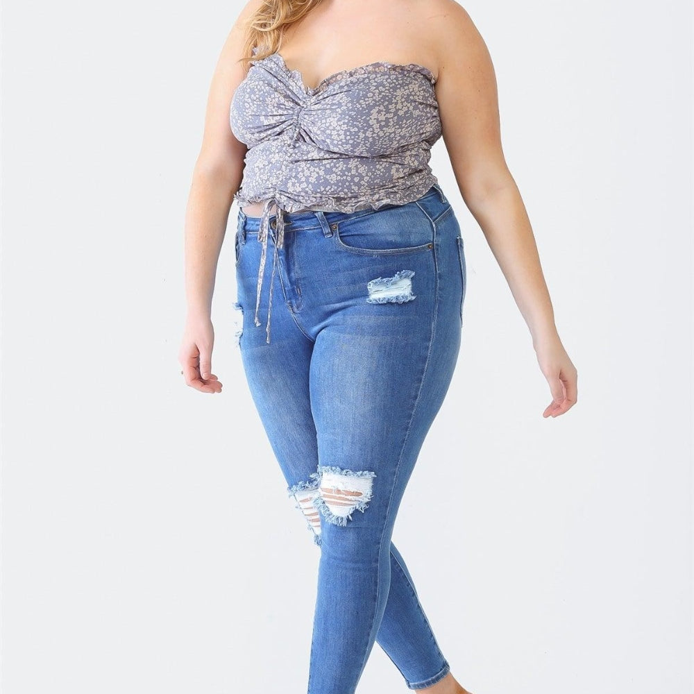 
                      
                        Zenobia Plus Size Drawstring Smocked Floral Tube Top
                      
                    