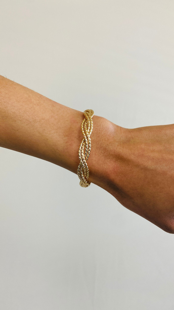 Gold Intertwined Cuff Bracelet