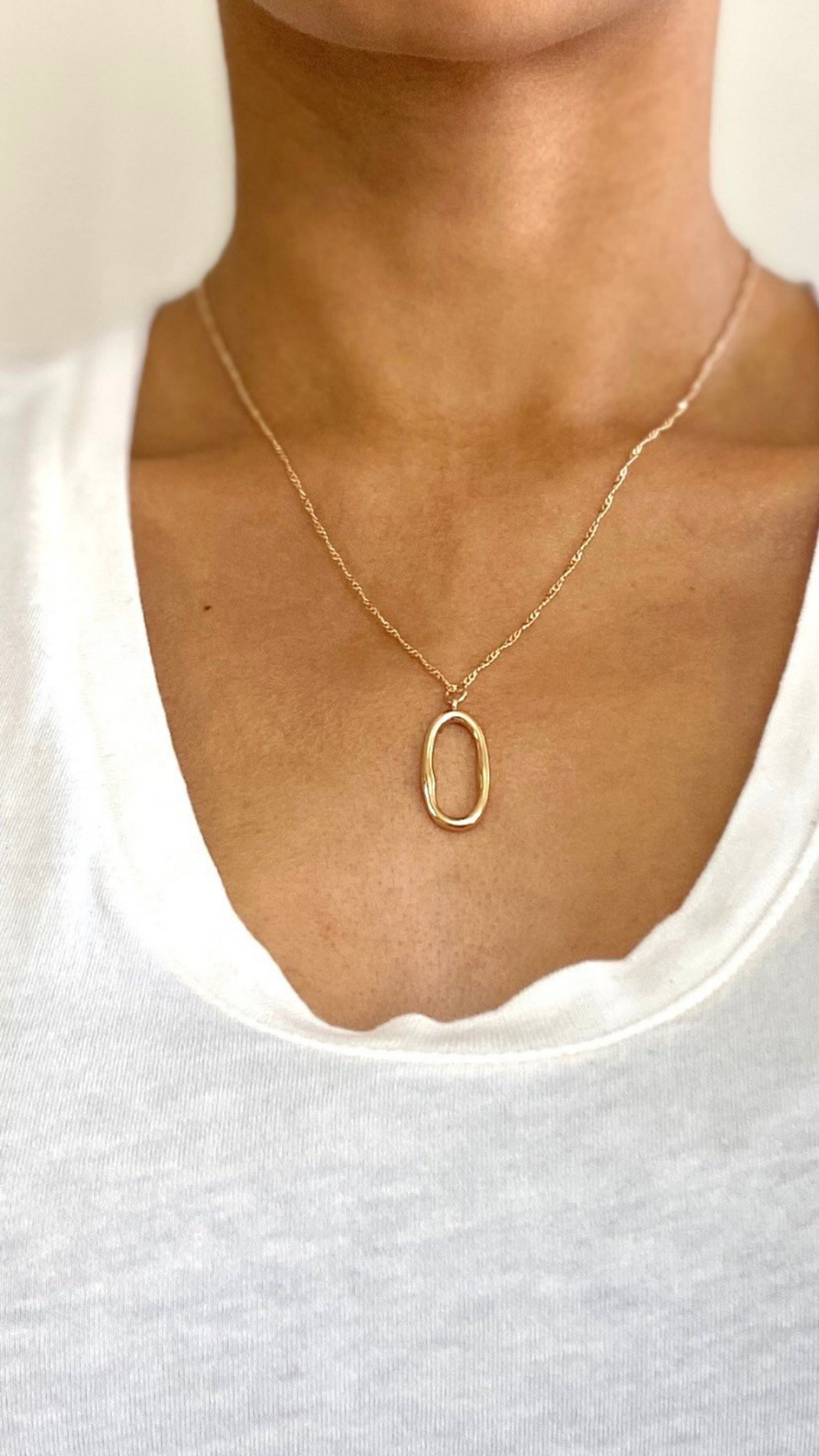 Gold Oval Pendant Necklace