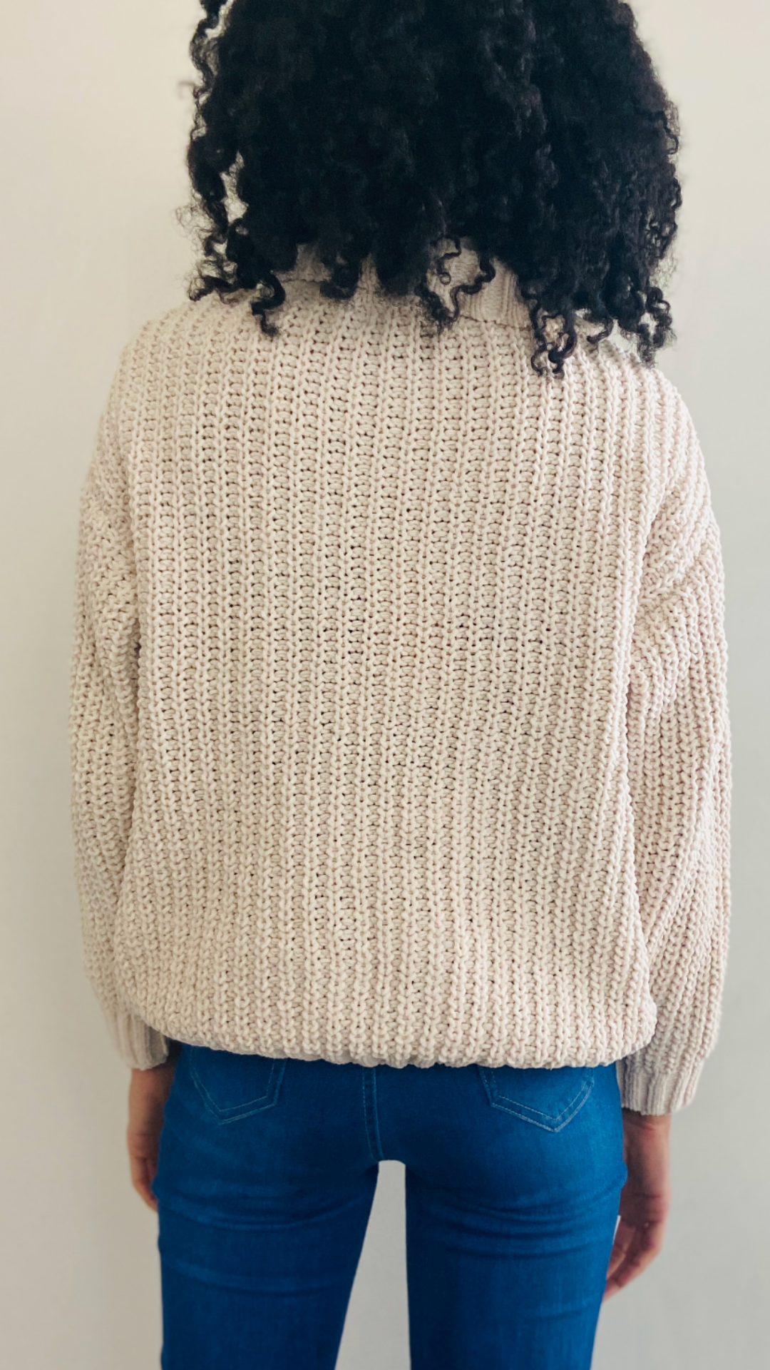 Chunky Knit Sweater (Soft White)